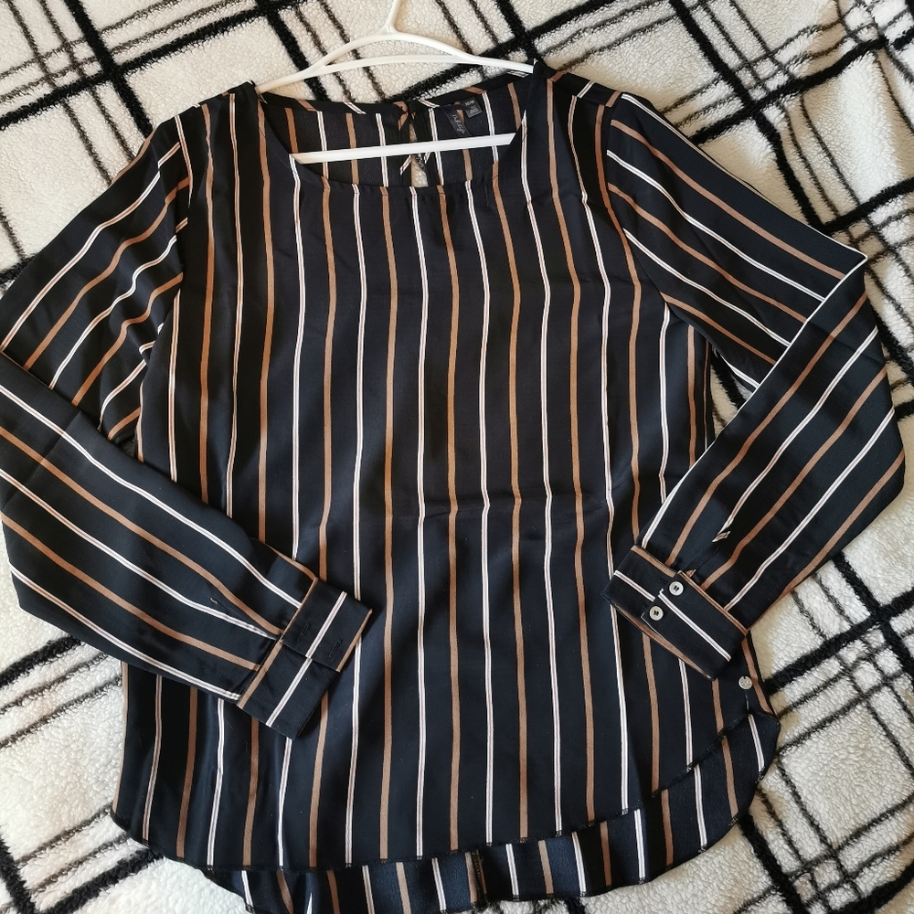 Orb dress shirt Size m